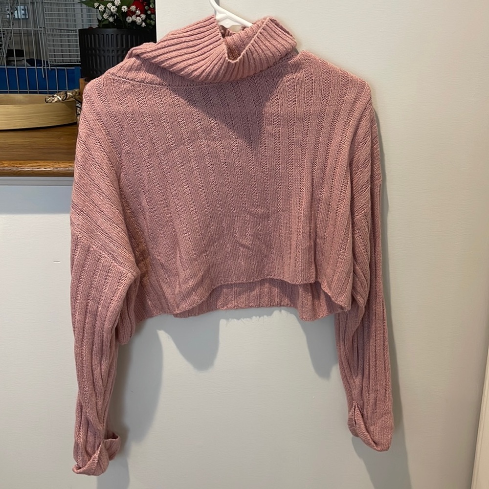 Forever 21 turtleneck sweater